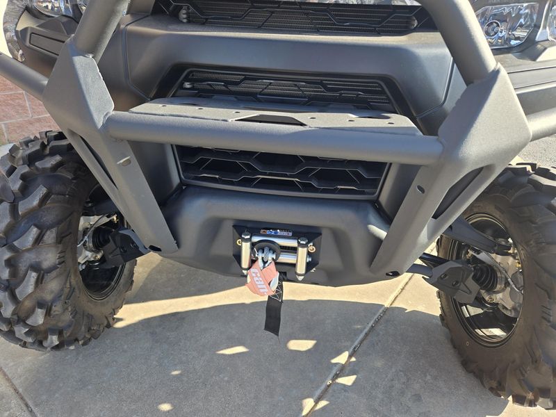 NEW 2025 CAN-AM DEFENDER XT HD10 Image 9