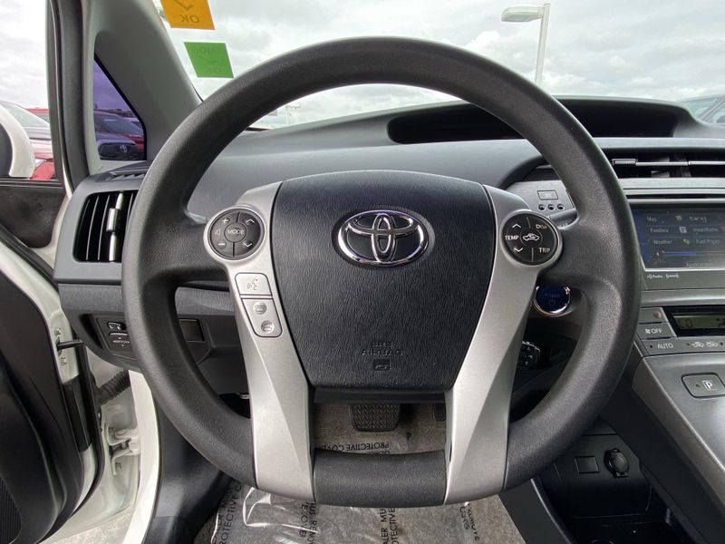 Used 2015 Toyota Prius ThreeImage 25