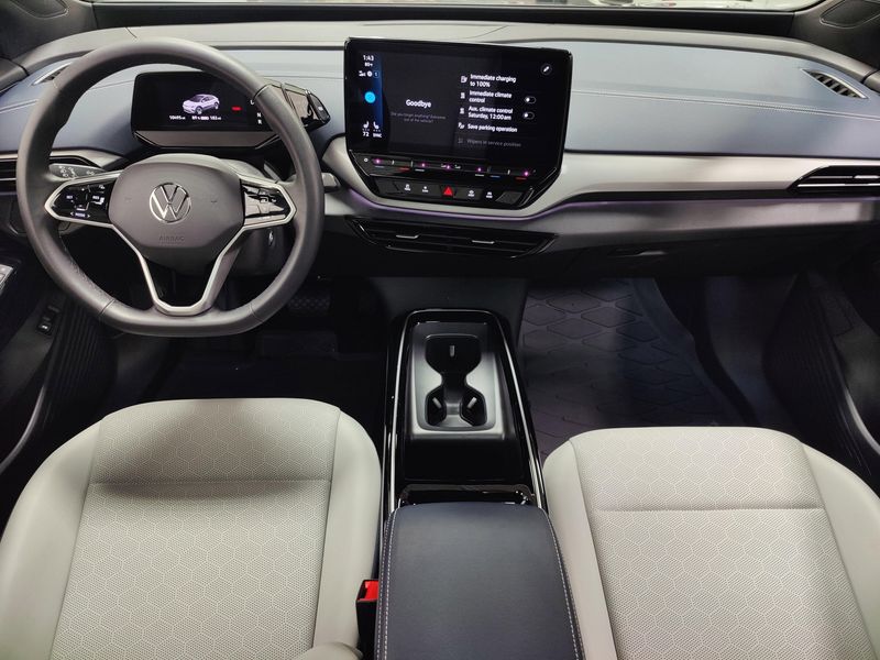 Used 2024 Volkswagen ID.4 S w/Glass RoofImage 16