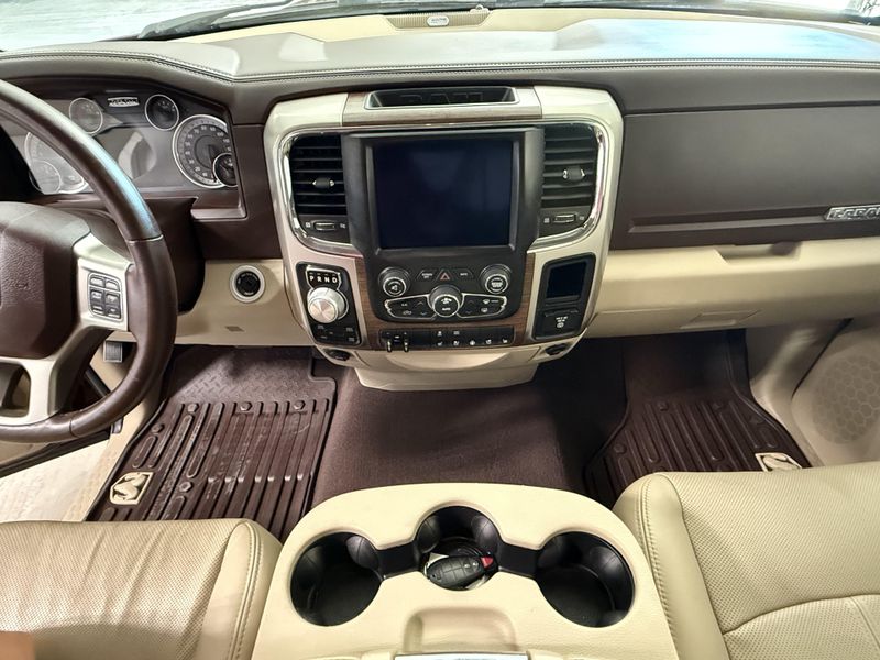 Used 2018 RAM 1500 LaramieImage 20