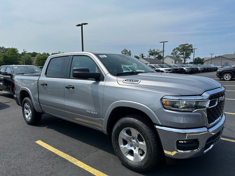 2025 RAM 1500 Big Horn Crew Cab 4x4 5