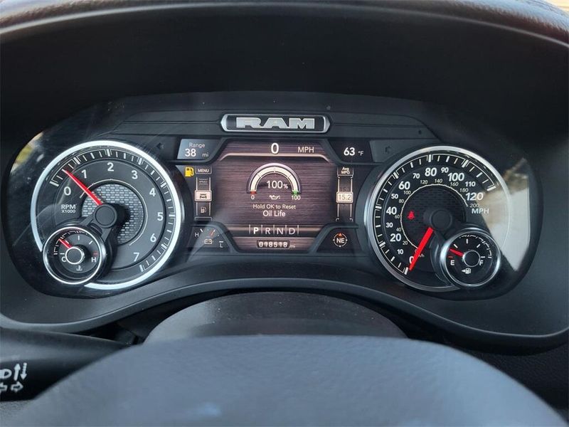 2024 RAM 1500 LaramieImage 15