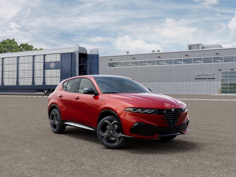 New 2026 Alfa Romeo Tonale Sport Speciale AwdImage 23