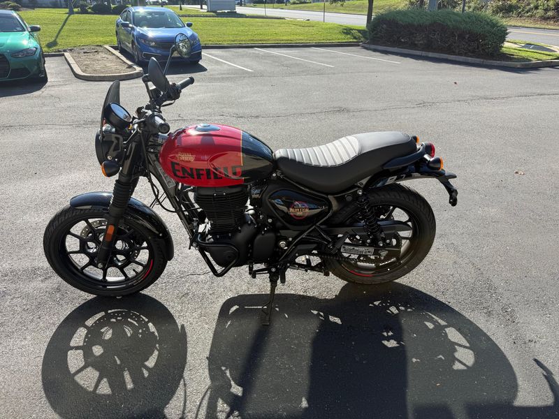 2023 Royal Enfield Hunter 350Image 2