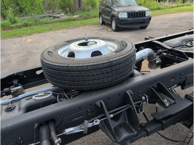 New 2026 RAM 5500 Tradesman Chassis Crew Cab 4x4 84