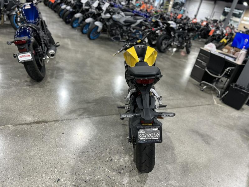 Used 2024 Honda CB300R ABS Image 11