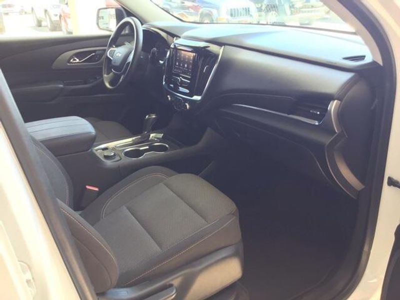 2020 Chevrolet Traverse LSImage 15