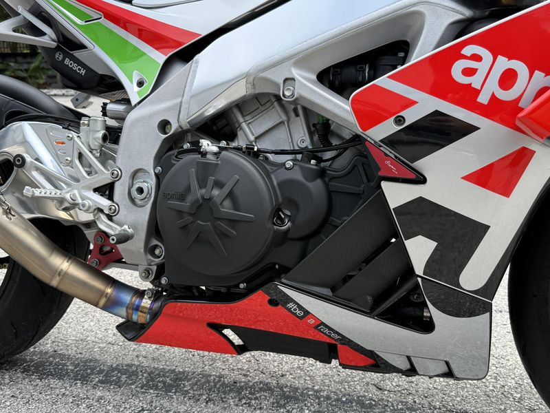 Used 2018 Aprilia RSV4 RF LE 