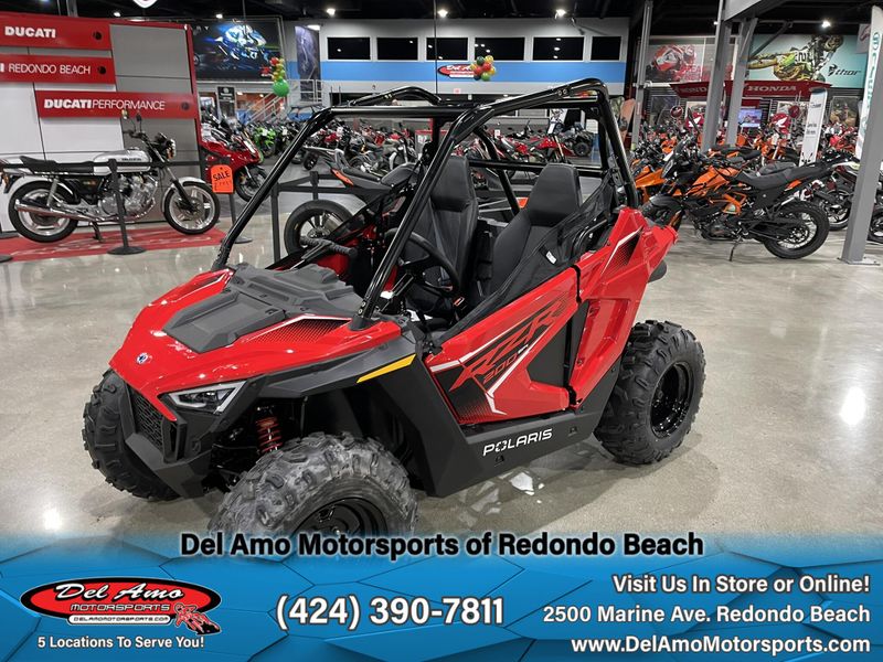 2025 Polaris RZR 200 EFIImage 2