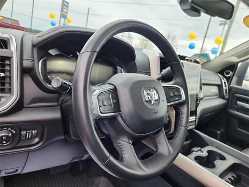 2024 RAM 3500 LaramieImage 10