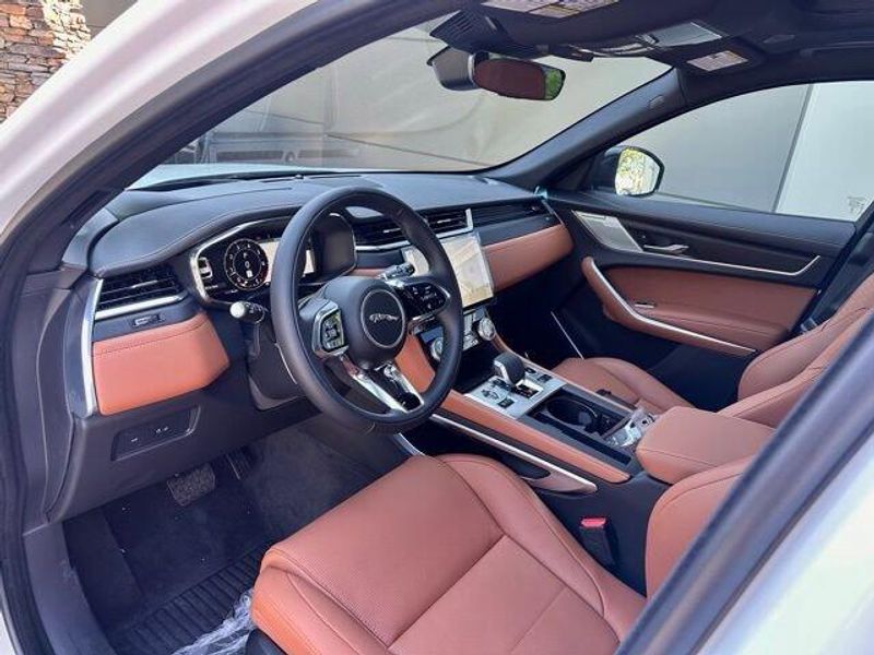 2026 Jaguar F-PACE R-Dynamic S