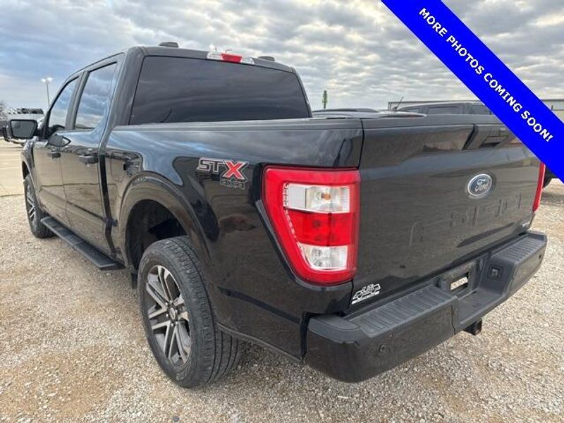 2021 Ford F-150 XLImage 3