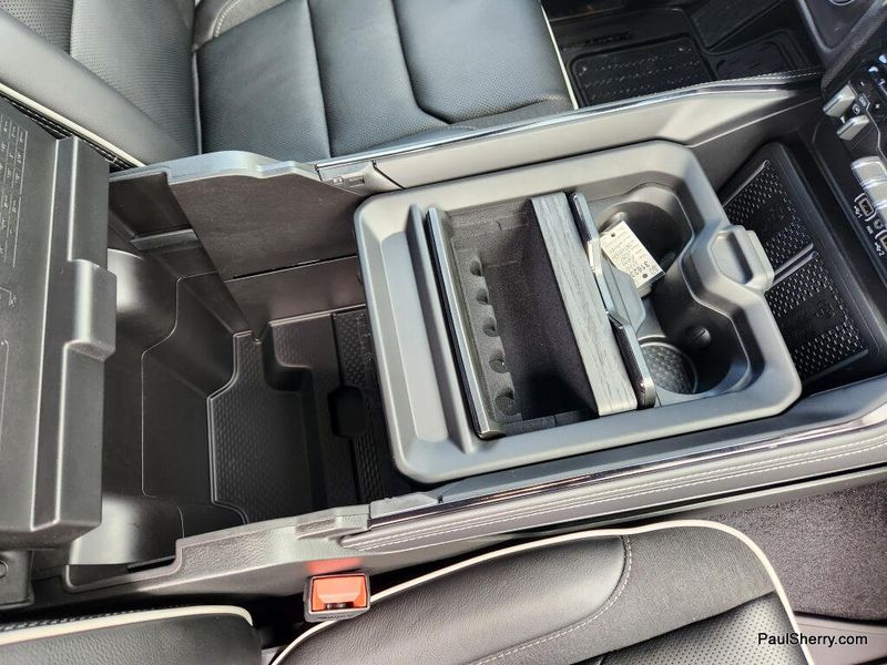 New 2026 RAM 1500 Limited Crew Cab 4x4 5'7' Box