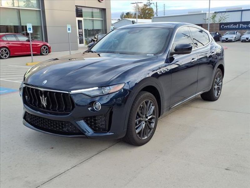 2022 Maserati Levante ModenaImage 7