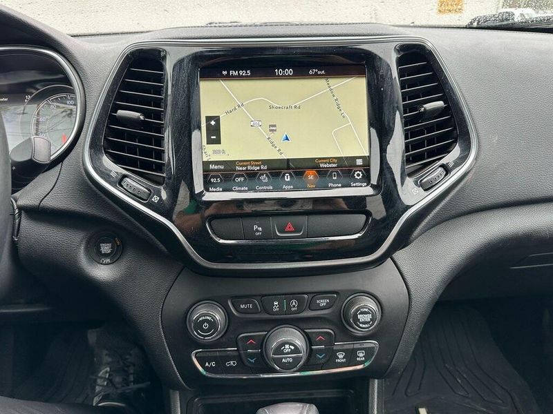 2019 Jeep Cherokee LimitedImage 8