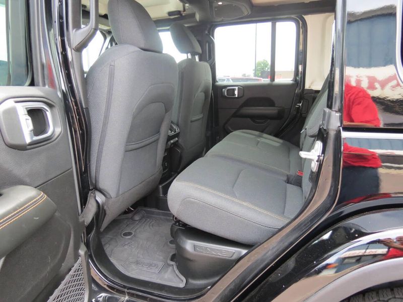 Used 2025 Jeep Wrangler 4xE Backcountry 4x4 4dr SUVImage 24