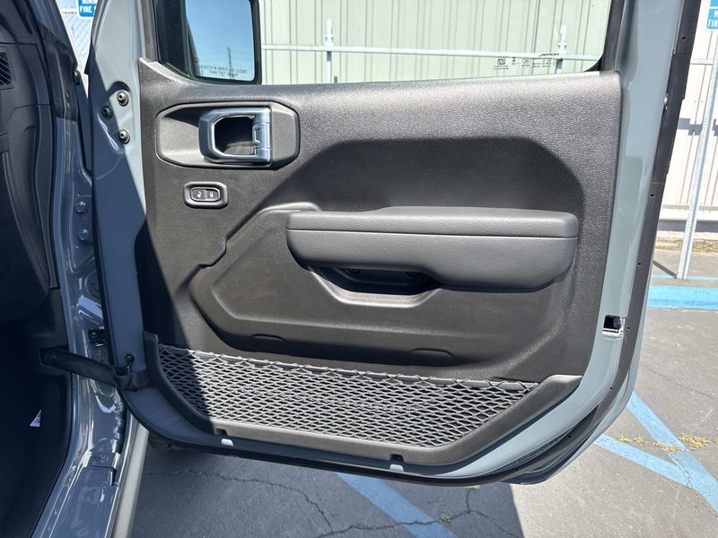 New 2026 Jeep Gladiator Rubicon 4x4