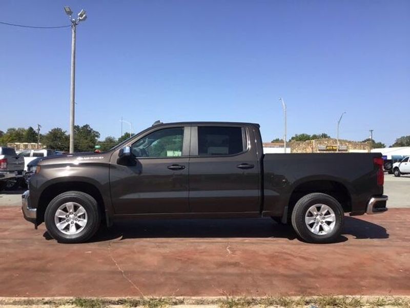 2021 Chevrolet Silverado 1500 LTImage 2