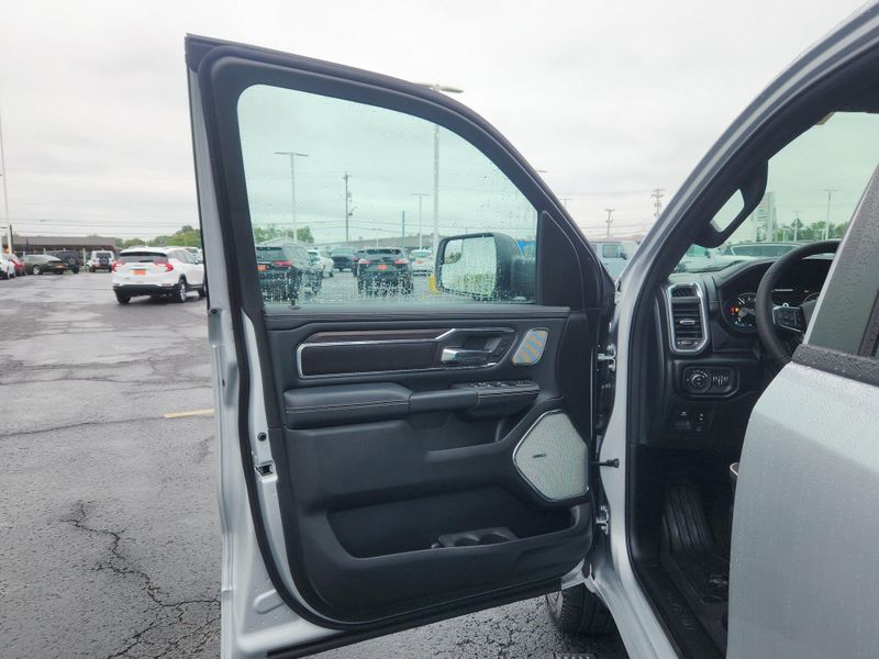 New 2027 RAM 1500 Laramie Crew Cab 4x4 5'7' Box