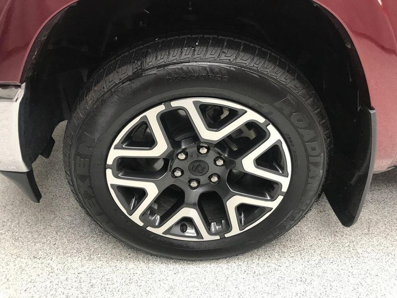 Used 2022 RAM 1500 LaramieImage 2