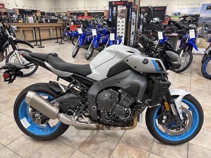 New 2026 Yamaha MT-10 Image 18