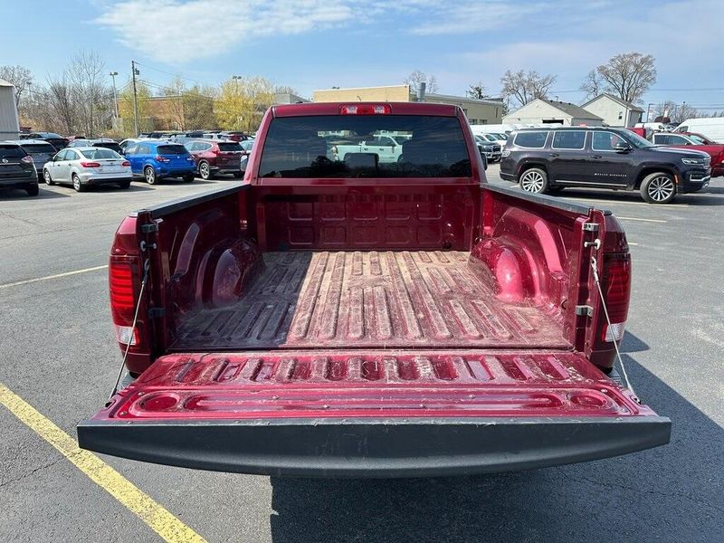 2021 RAM 1500 Classic WarlockImage 14