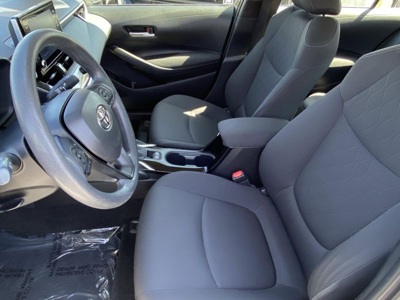 Used 2020 Toyota Corolla LEImage 15