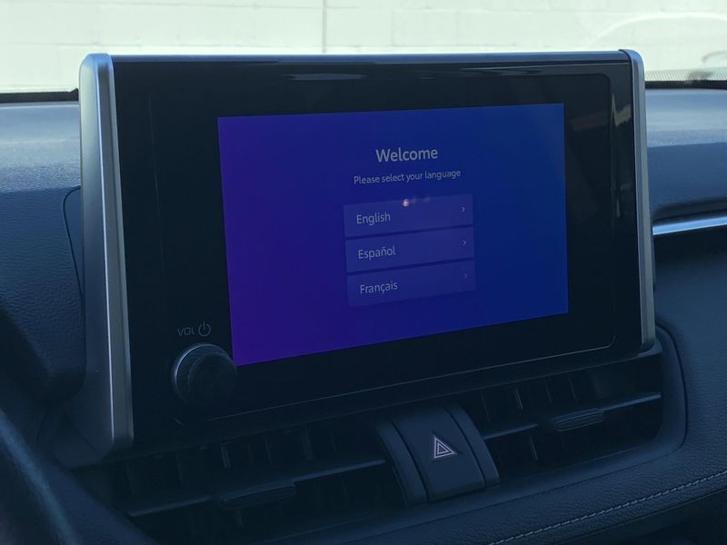 New 2025 Toyota RAV4 Hybrid LEImage 15