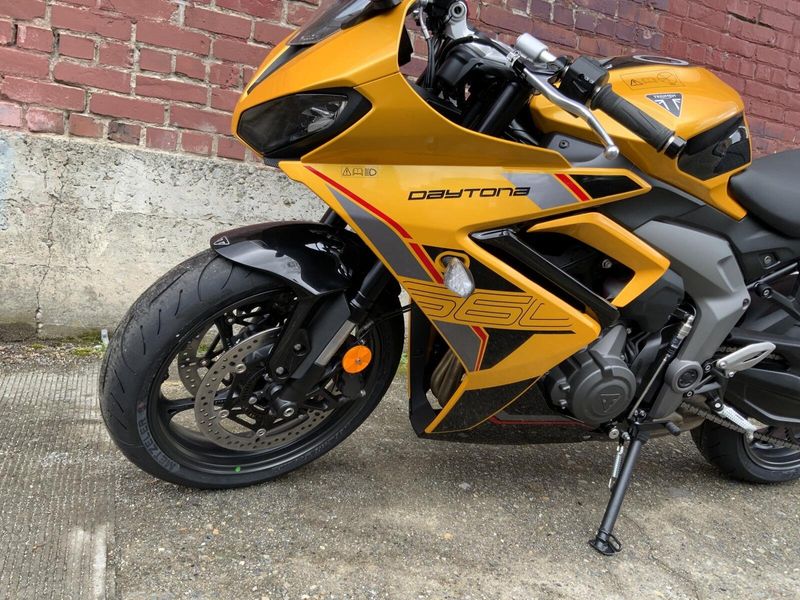 2026 Triumph DAYTONA 660