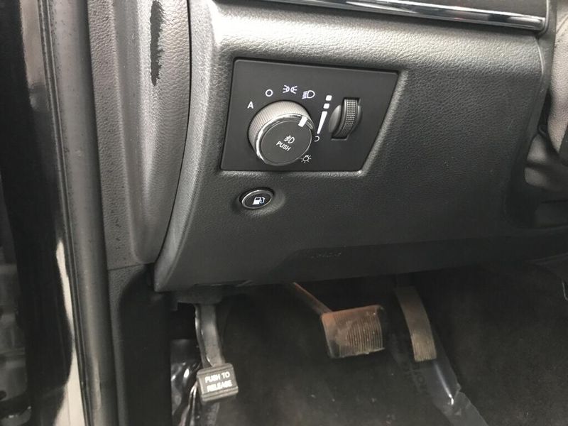 Used 2016 Jeep Grand Cherokee LimitedImage 10