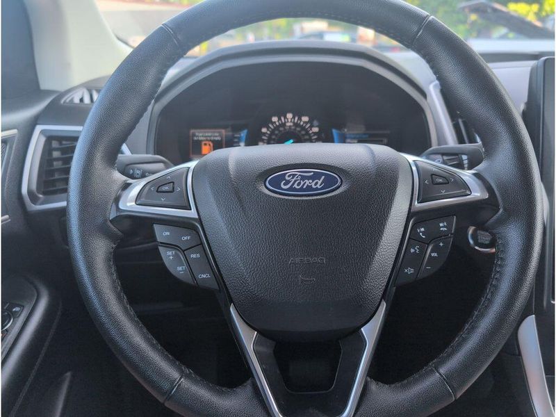 2024 Ford Edge SELImage 21