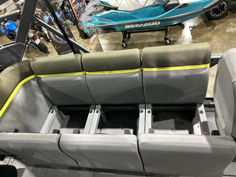 New 2025 Sea-Doo SWITCH FISH 21