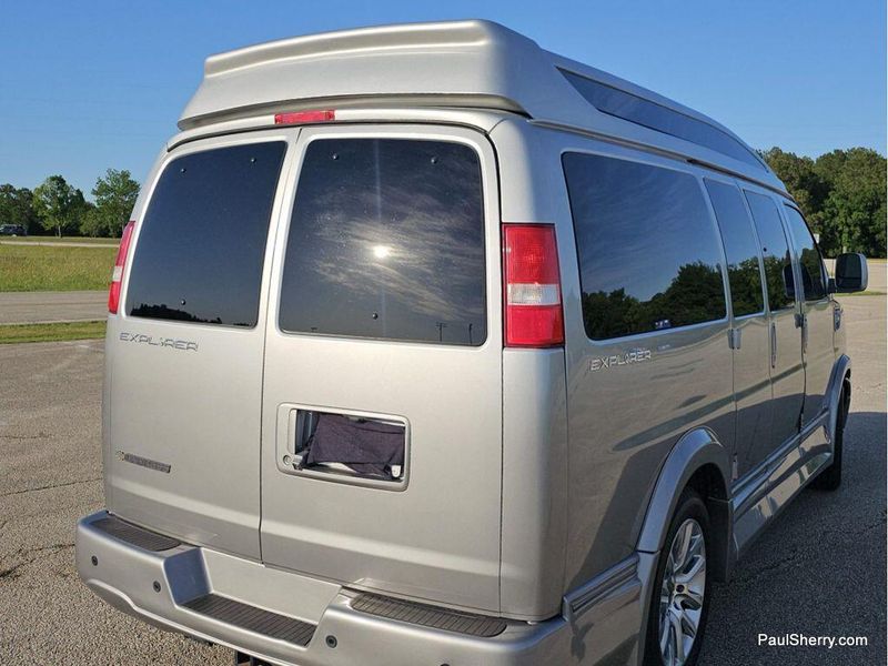 Used 2021 Chevrolet Express Passenger LSImage 12