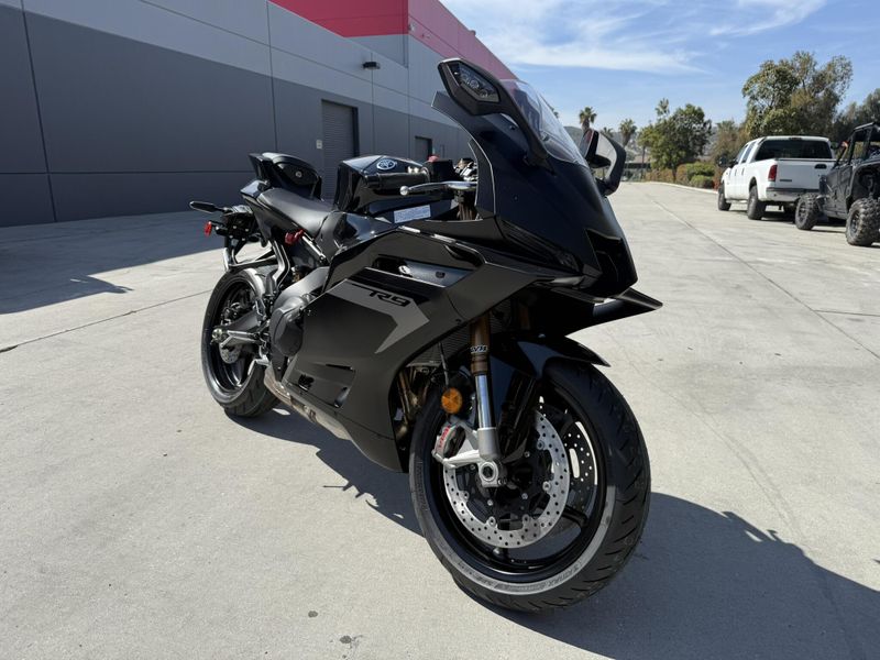 New 2025 Yamaha YZF-R9 Image 6