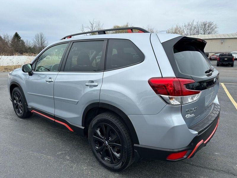2022 Subaru Forester SportImage 13