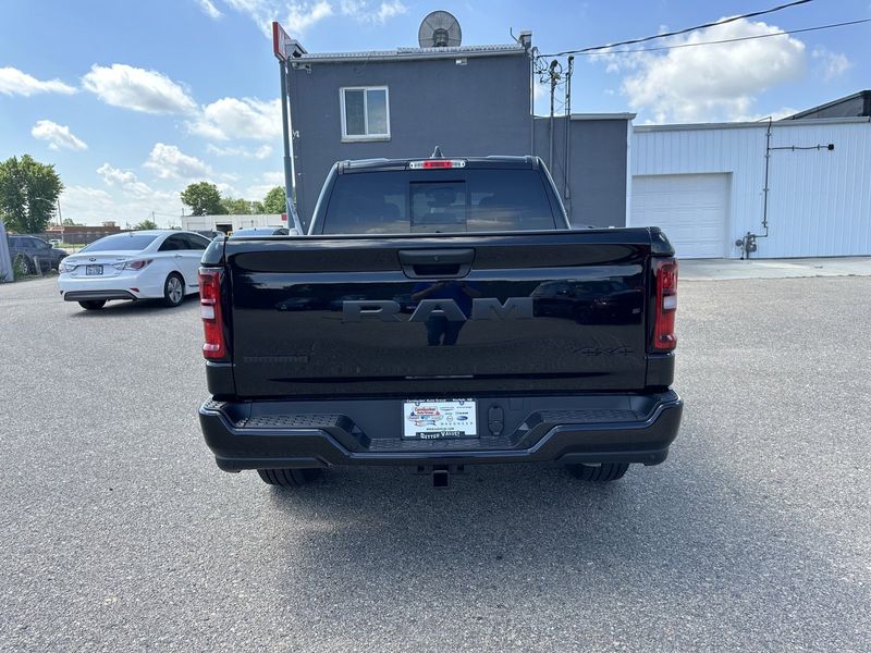 2025 RAM 1500 Big Horn Crew Cab 4x4 5