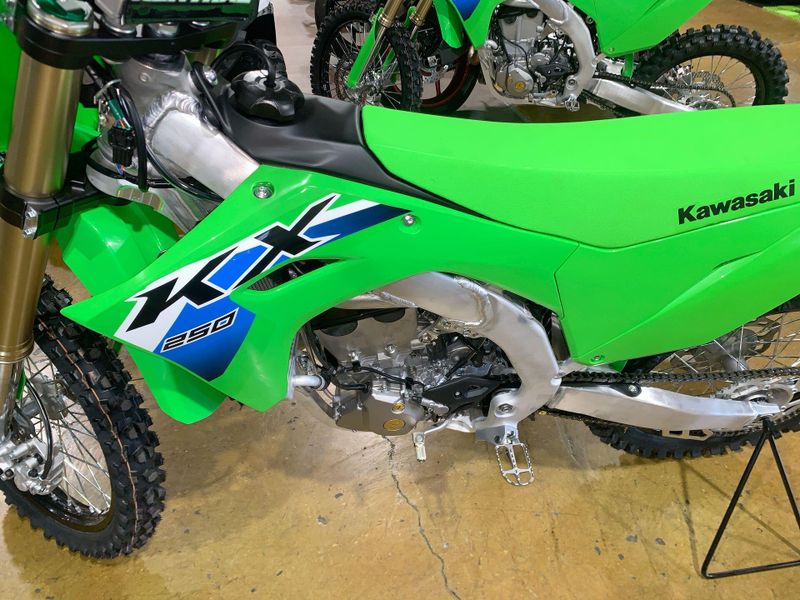 New 2026 Kawasaki KX 450 Image 16