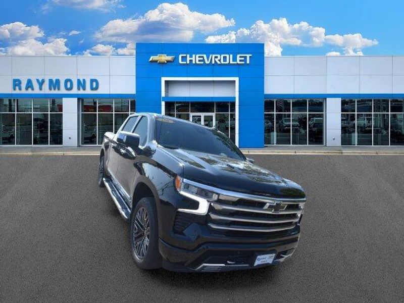 New 2026 Chevrolet Silverado 1500 High CountryImage 10