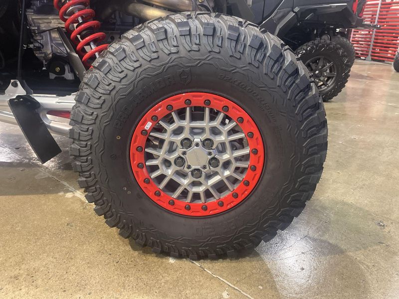New 2026 Polaris RZR PRO R 4 ULTIMATE Image 23