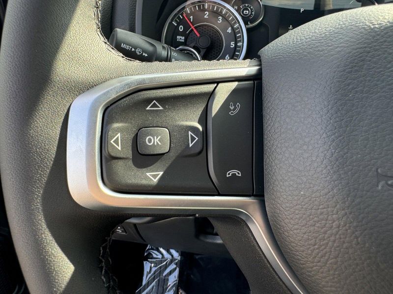 2025 RAM 1500 Big HornImage 19