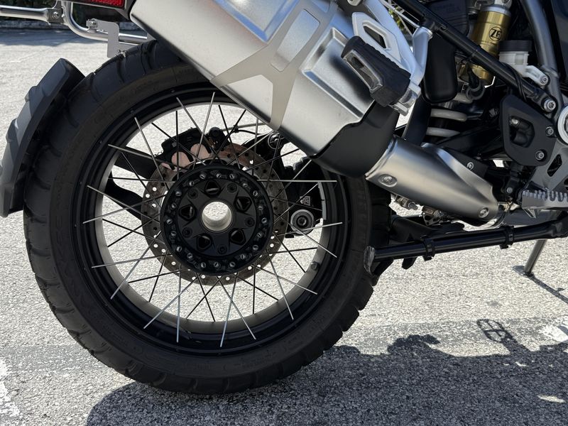 2024 BMW R 1250 GS Adventure