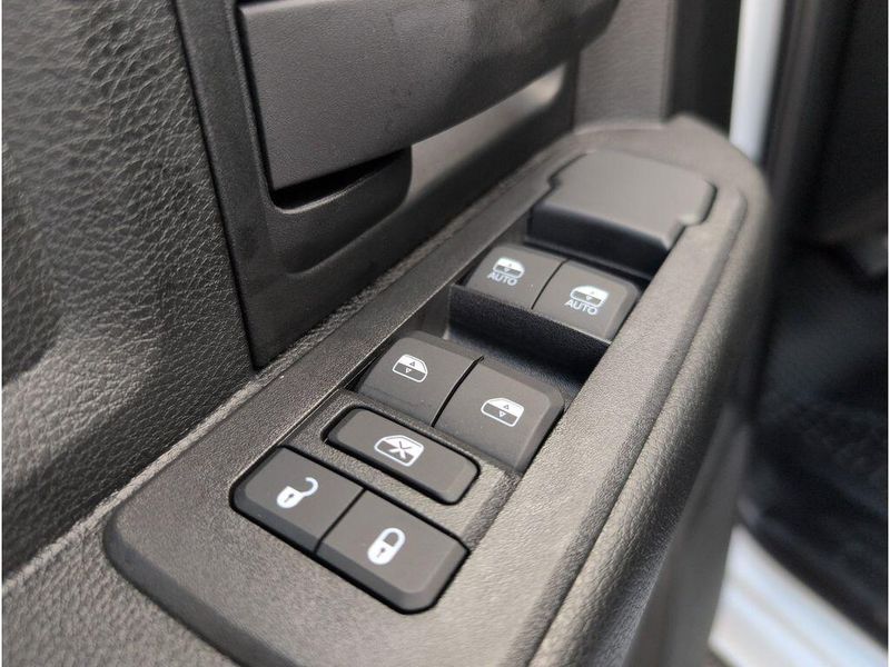 New 2026 RAM 2500 Tradesman Crew Cab 4x4 6