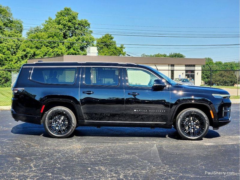 2026 Jeep Grand Wagoneer L Limited Reserve 4x4