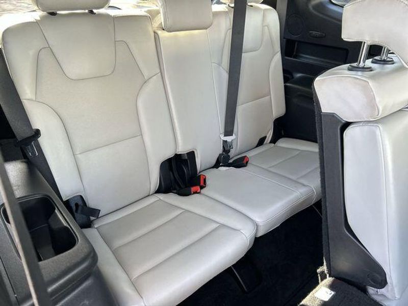 Used 2020 Kia Telluride SImage 15