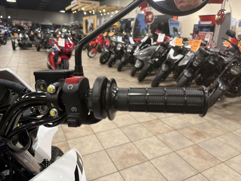 New 2025 Honda XR150L Image 24