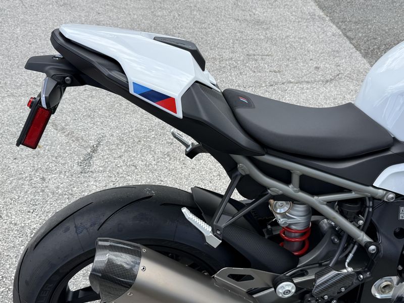 2026 BMW S 1000 RR