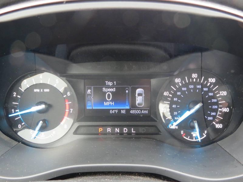 2017 Ford Fusion SE 4dr SedanImage 16