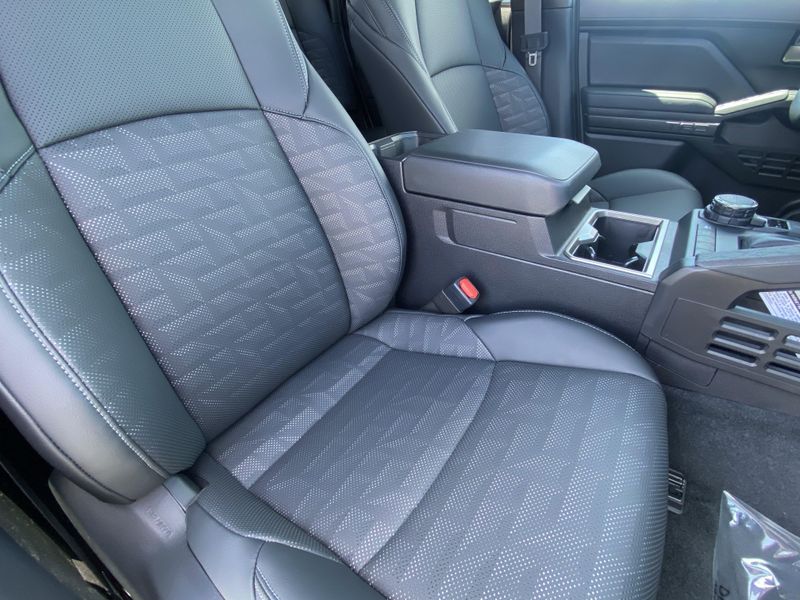 2025 Toyota Tacoma TRD Sport HybridImage 11