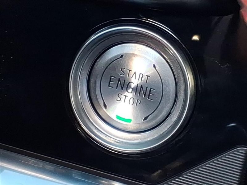 Used 2021 Chevrolet Corvette StingrayImage 21