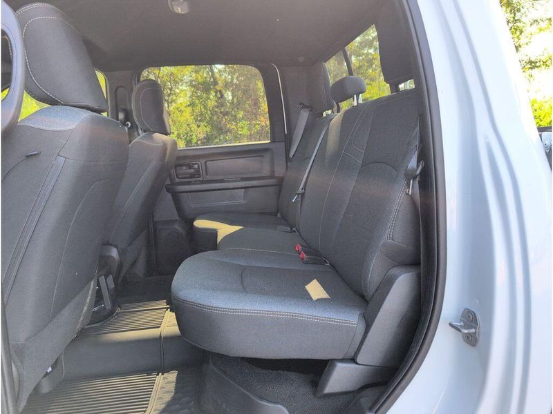 Used 2022 RAM 2500 TradesmanImage 31